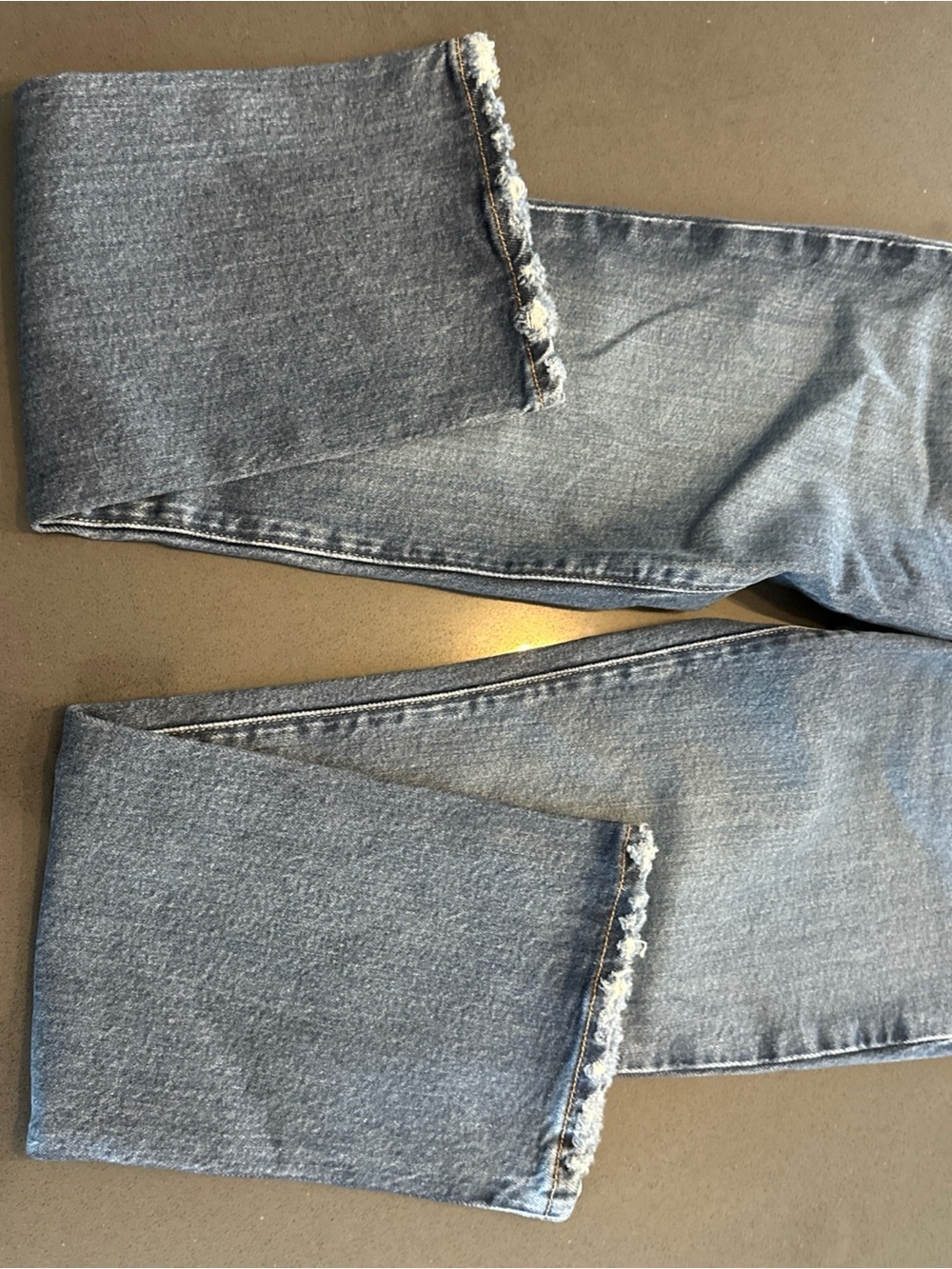 Good American Good Legs Straight Jeans Deep V Indigo GLSDV220T Size 2/26 - Picture 5 of 8